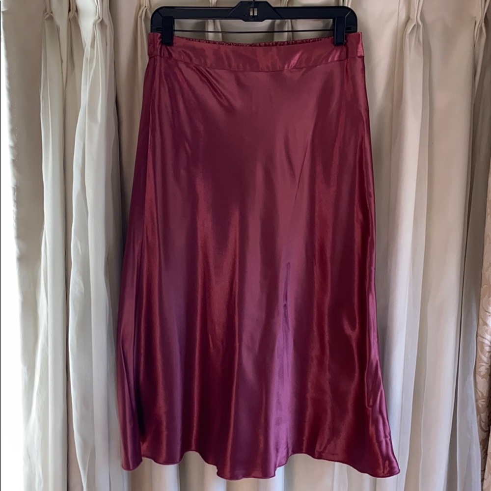 Satin mulberry A line skirt size M brand new
